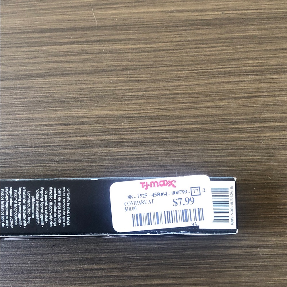 Fenty Beauty Shadowstix in Black and White - Picture 3 of 4